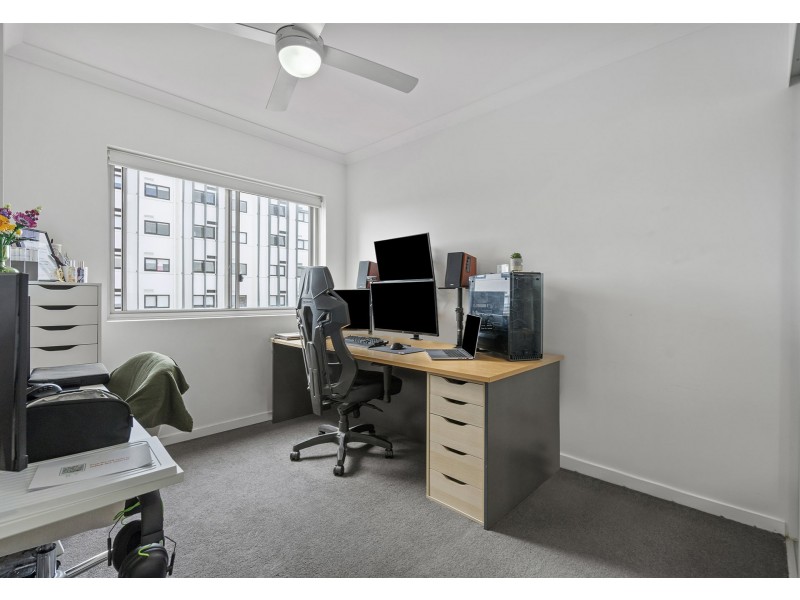 54/25-29 Regent Street, Woolloongabba QLD 4102