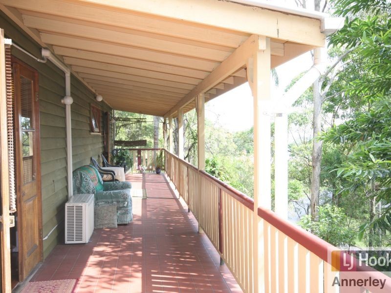 100 Bankside Street, Nathan QLD 4111