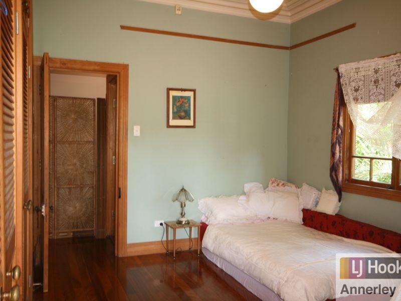 100 Bankside Street, Nathan QLD 4111