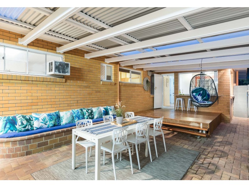 13 Crichton Street, Yeerongpilly QLD 4105