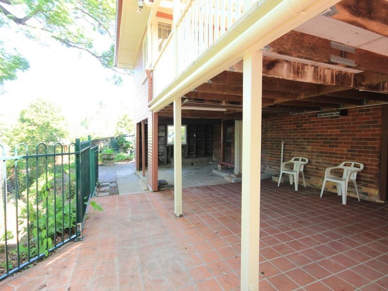 32 Beverley Hill Street, Moorooka QLD 4105