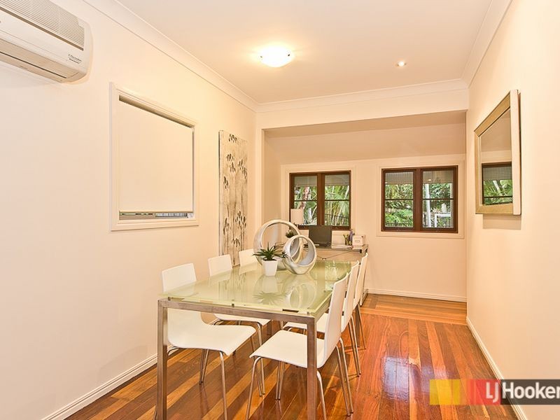 22 Pallaranda Street, Tarragindi QLD 4121