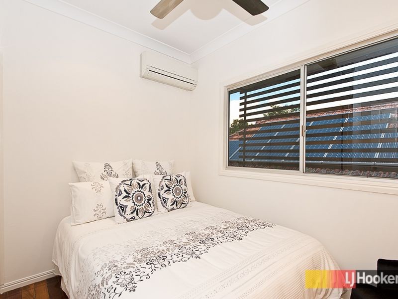 22 Pallaranda Street, Tarragindi QLD 4121