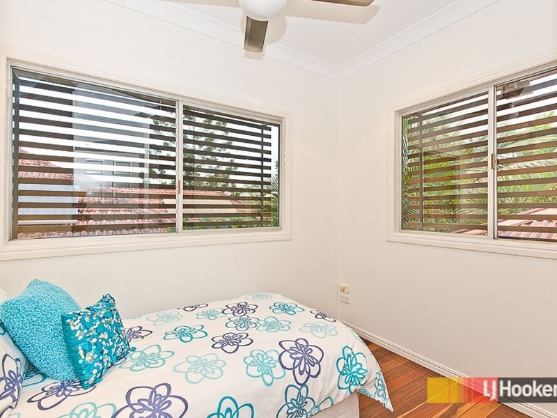 22 Pallaranda Street, Tarragindi QLD 4121