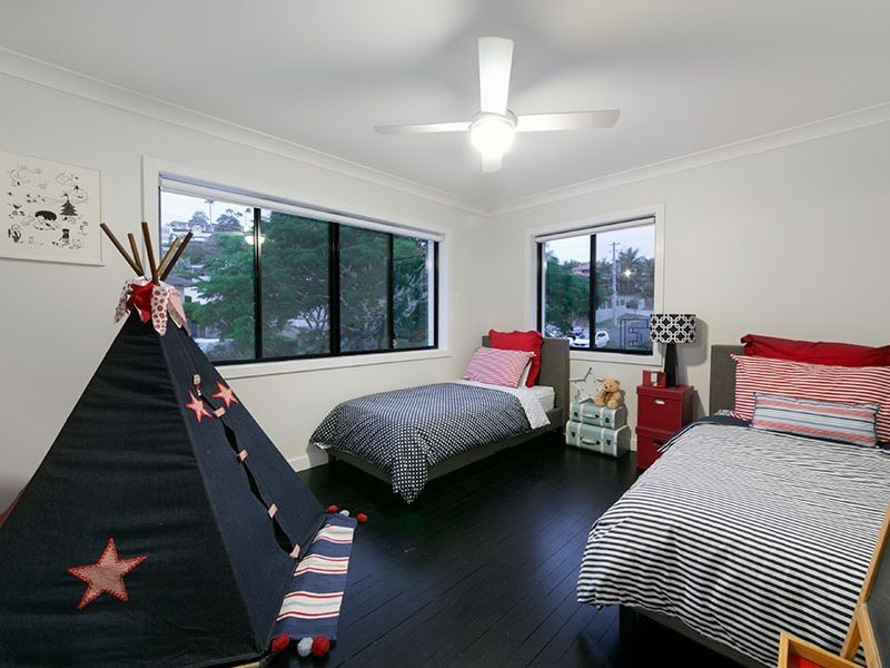 22 Gardenvale Street, Holland Park West QLD 4121