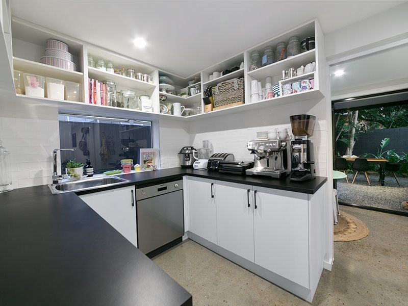 22 Gardenvale Street, Holland Park West QLD 4121