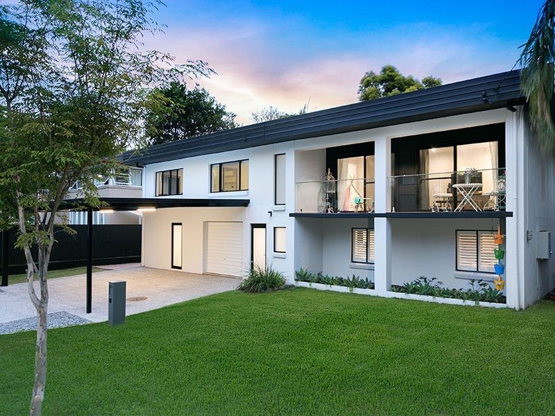 22 Gardenvale Street, Holland Park West QLD 4121