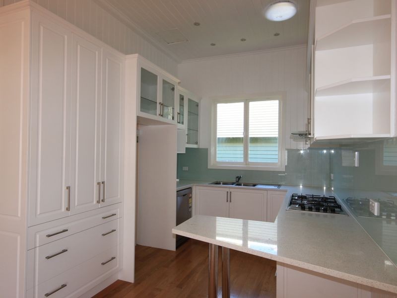 39 Ellesmere Street, Yeronga QLD 4104