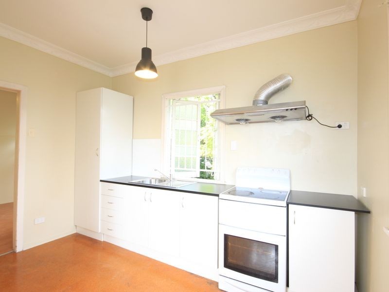 12 Venner Road, Annerley QLD 4103