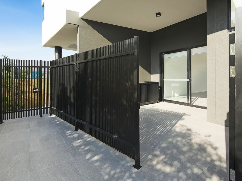 2/62 Shottery Street, Yeronga QLD 4104