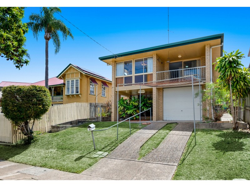 8 Lothian Street, Annerley QLD 4103