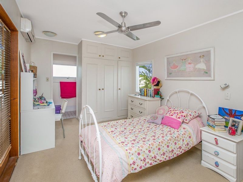 55 Green Street, Yeerongpilly QLD 4105