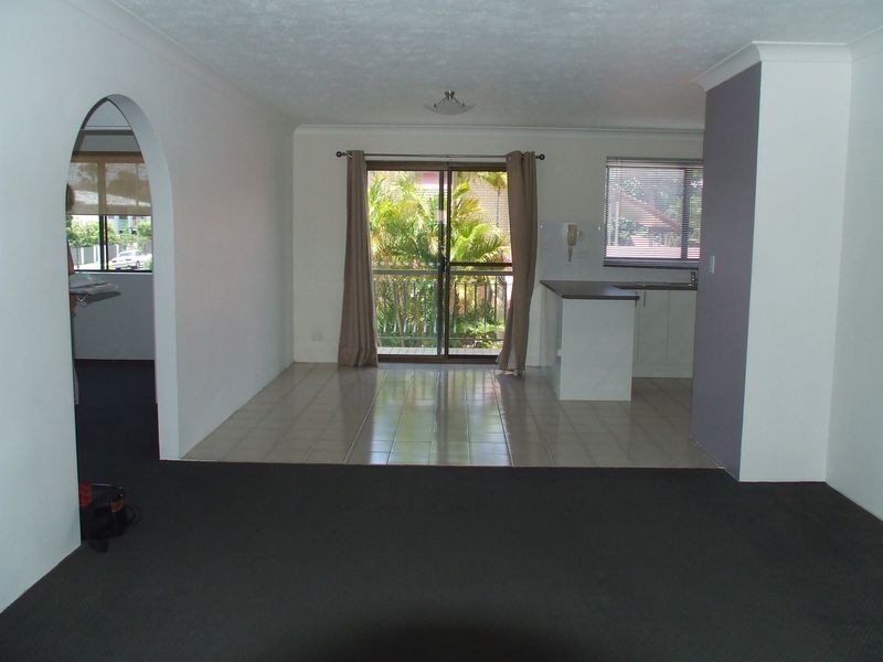 2/32 Gainsborough Street, Moorooka QLD 4105