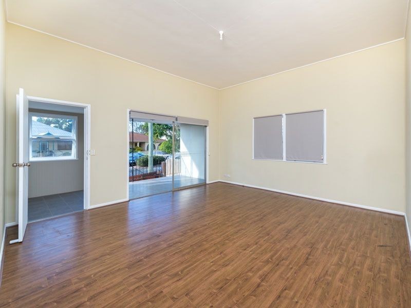 15 Mossgrove Street, Woolloongabba QLD 4102