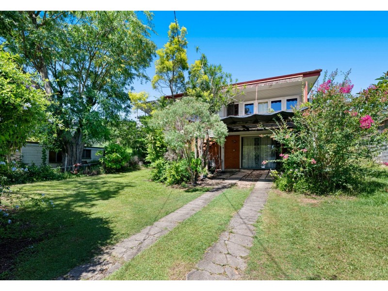 1 Yvonne Street, Yeronga QLD 4104