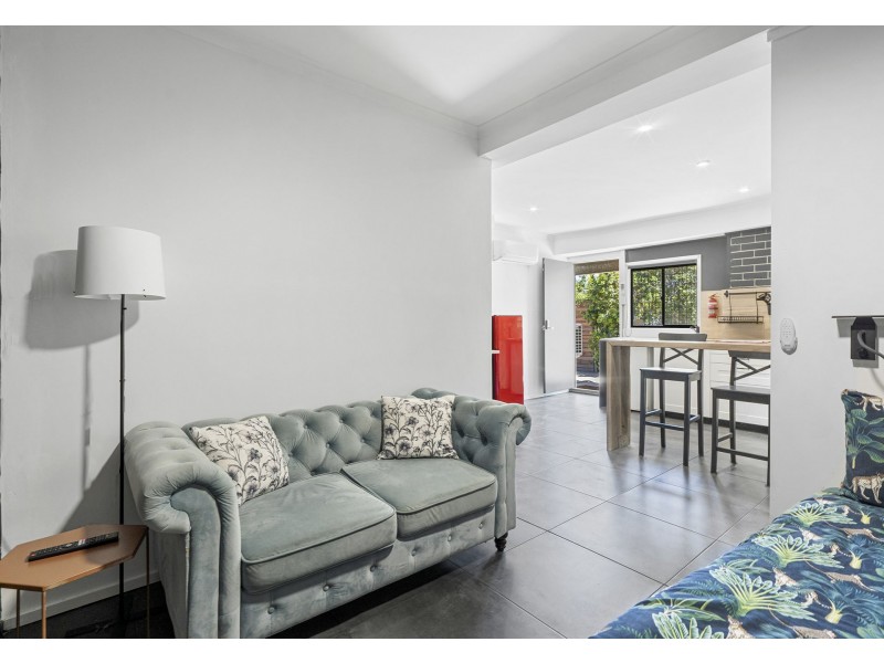 27 Granard Road, Rocklea QLD 4106