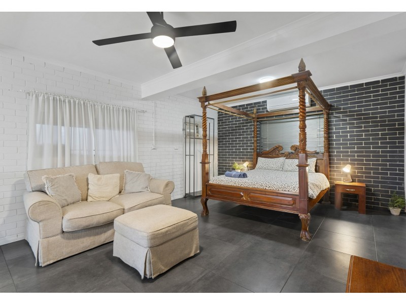 27 Granard Road, Rocklea QLD 4106