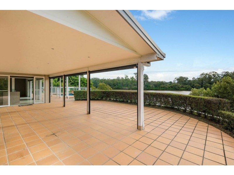 69 Orlando Road, Yeronga QLD 4104