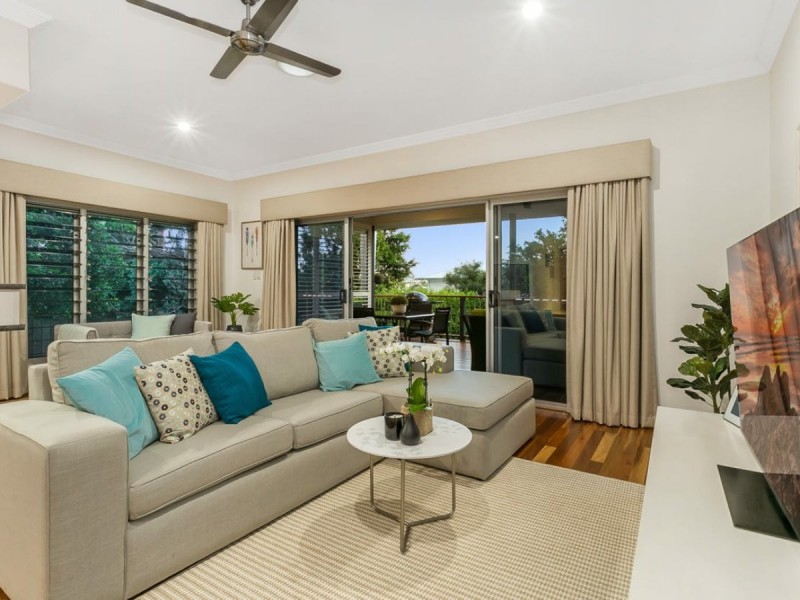 45 Green Street, Yeerongpilly QLD 4105