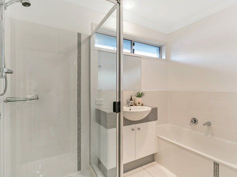 45 Green Street, Yeerongpilly QLD 4105