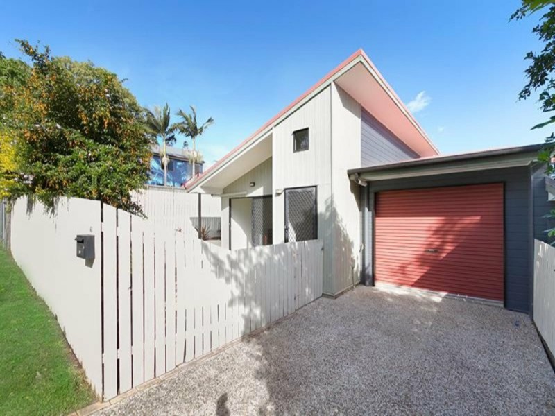 49 Bledisloe Street, Fairfield QLD 4103