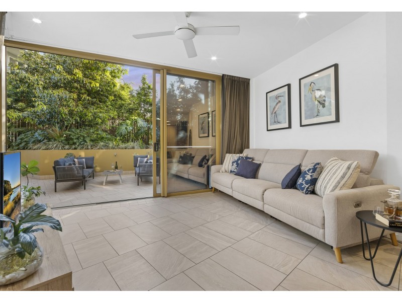 Unit 105/25 Shafston Avenue, Kangaroo Point QLD 4169