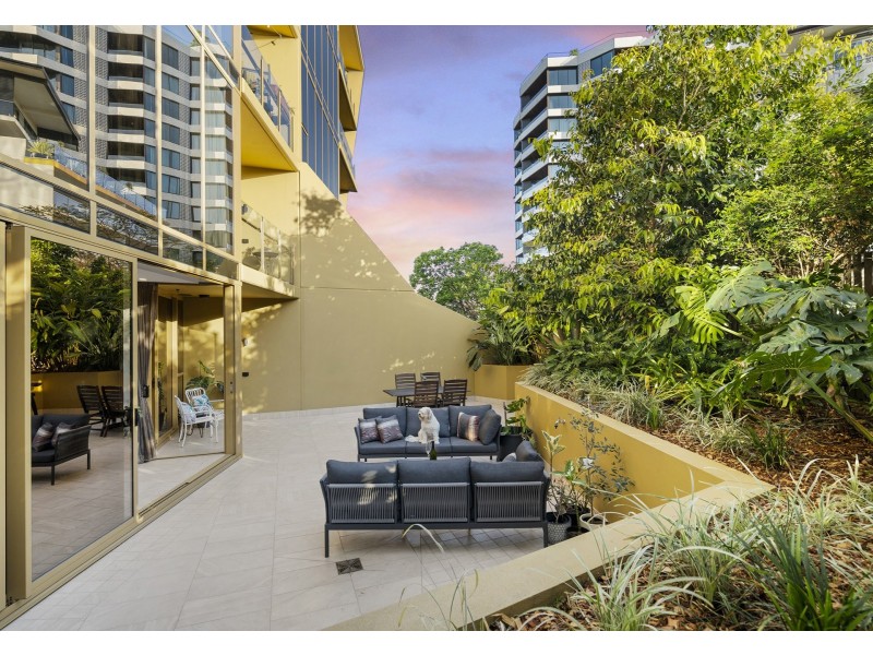 Unit 105/25 Shafston Avenue, Kangaroo Point QLD 4169