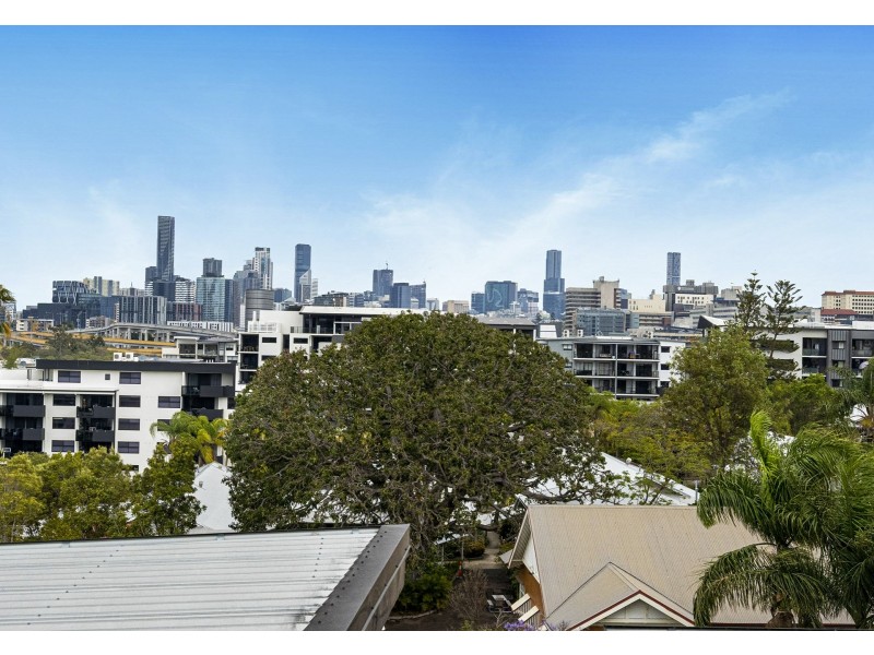 201/28 Cartwright Street, Windsor QLD 4030