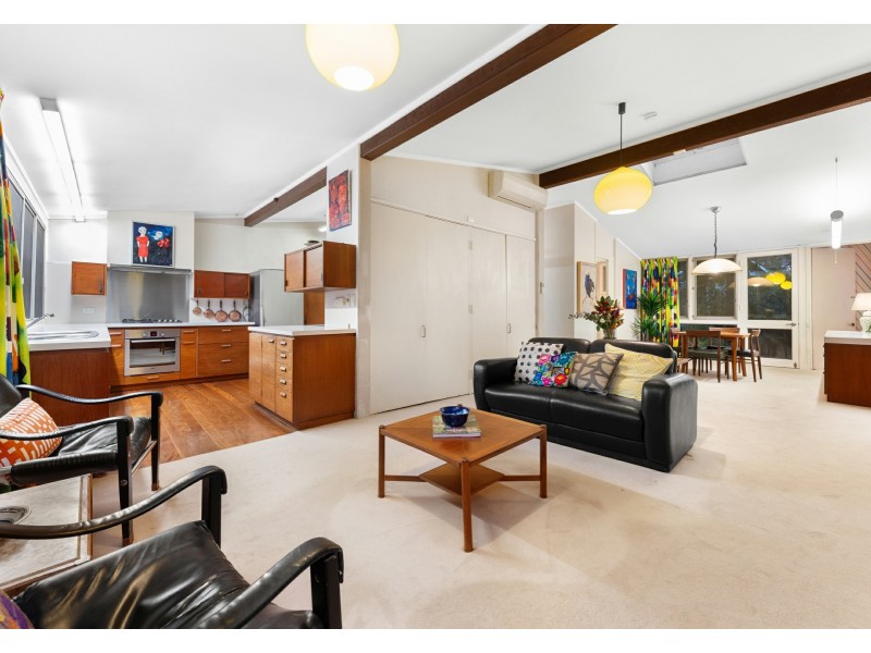 102 Rome Street South, Yeronga QLD 4104