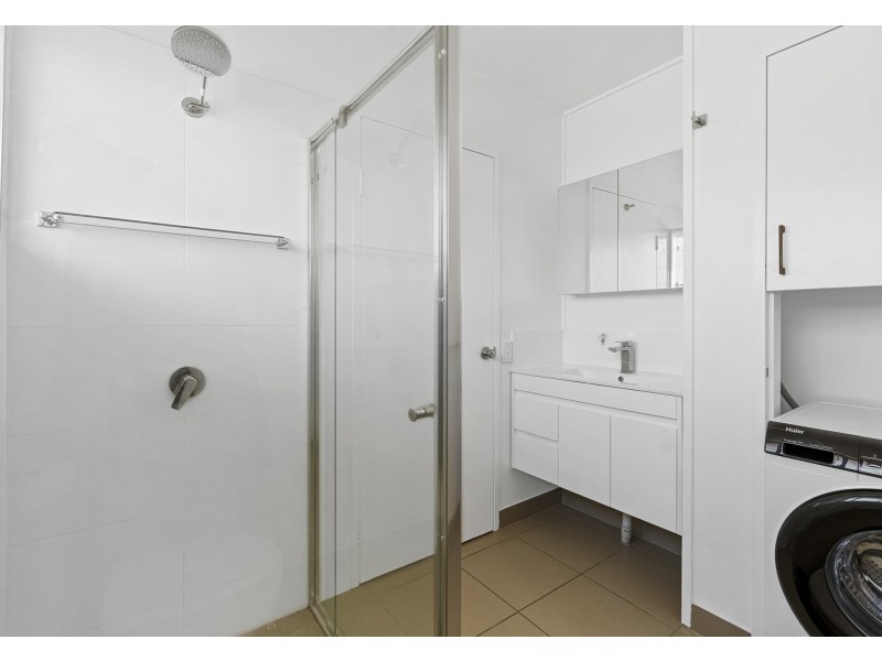 4/88 Gainsborough Street, Moorooka QLD 4105