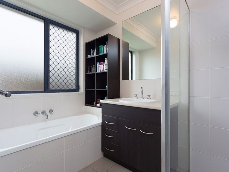 17 Mapleton Circuit, Parkinson QLD 4115