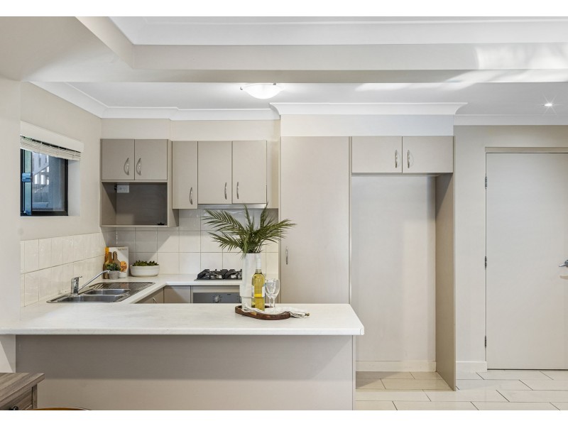 4/15 Clara Street, Annerley QLD 4103