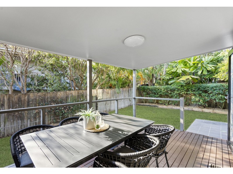 4/15 Clara Street, Annerley QLD 4103