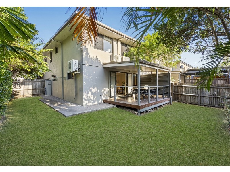 4/15 Clara Street, Annerley QLD 4103