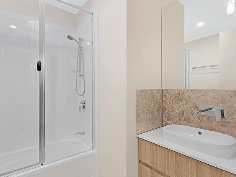 1/8 Somerset Street, Yeronga QLD 4104