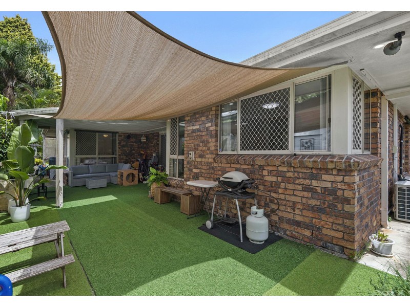 211 Wecker Road, Mansfield QLD 4122