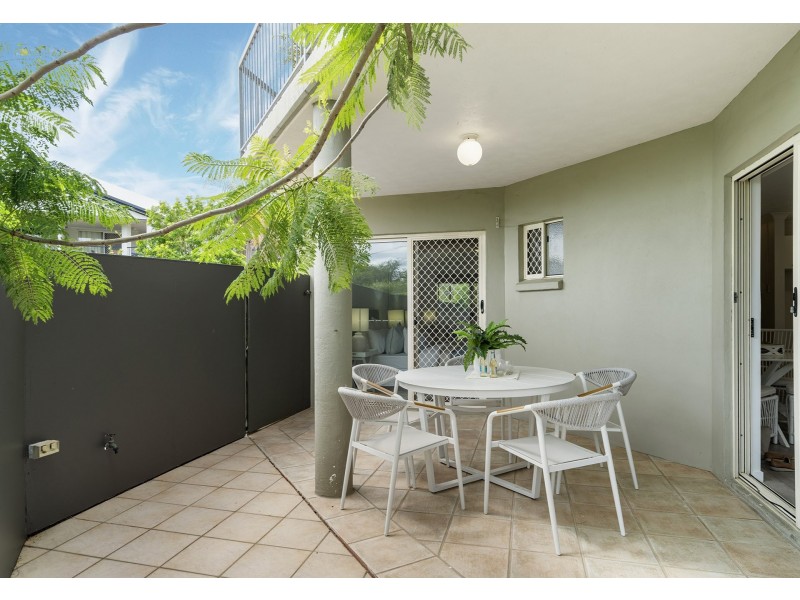 1/15 Nelson Street, Yeronga QLD 4104