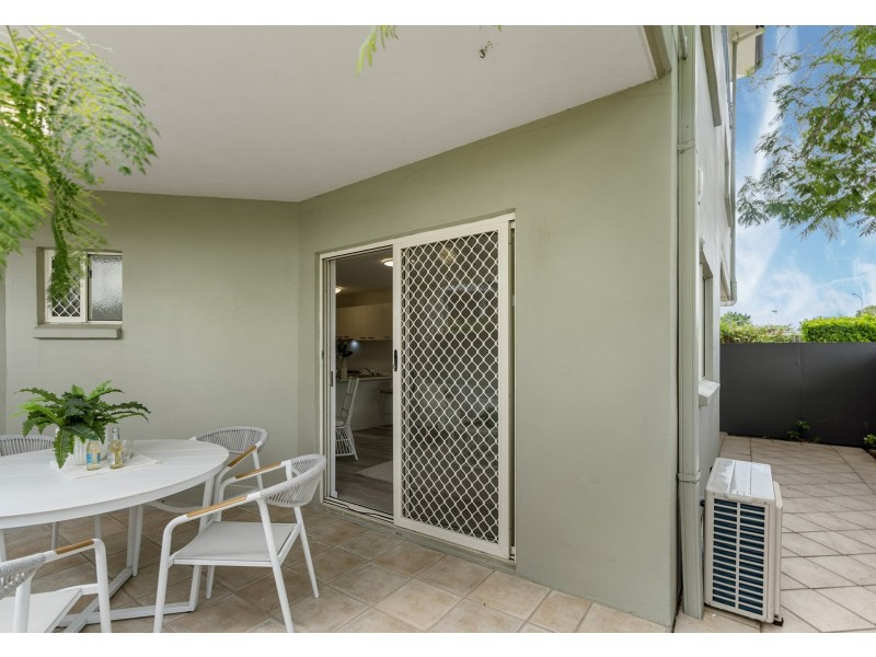 1/15 Nelson Street, Yeronga QLD 4104