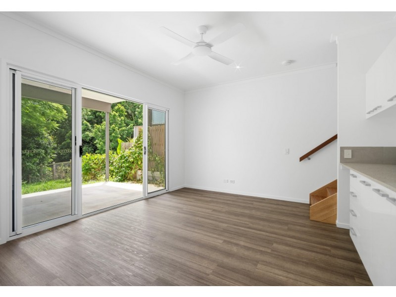 32 Orontes Road, Yeronga QLD 4104