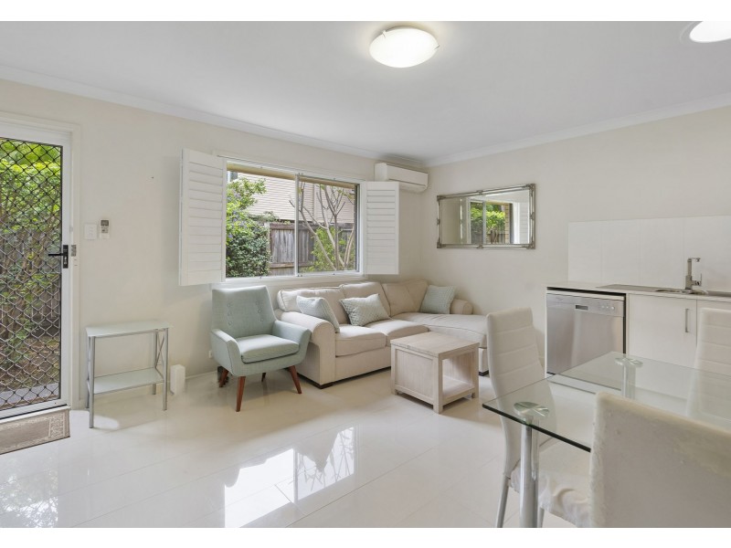 4/22 Christensen Street, Yeronga QLD 4104