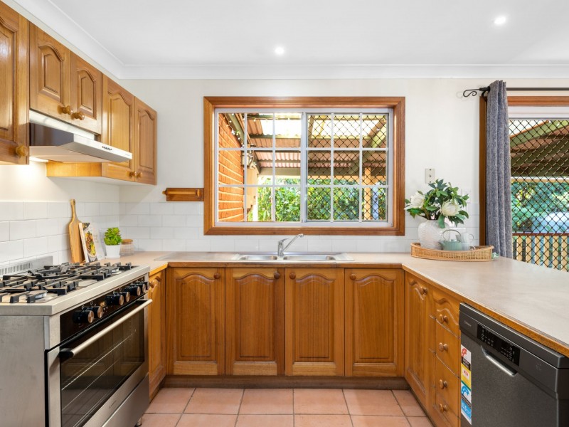 162A Birdwood Road, Holland Park West QLD 4121