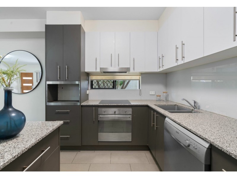 44 Wilton Terrace, Yeronga QLD 4104