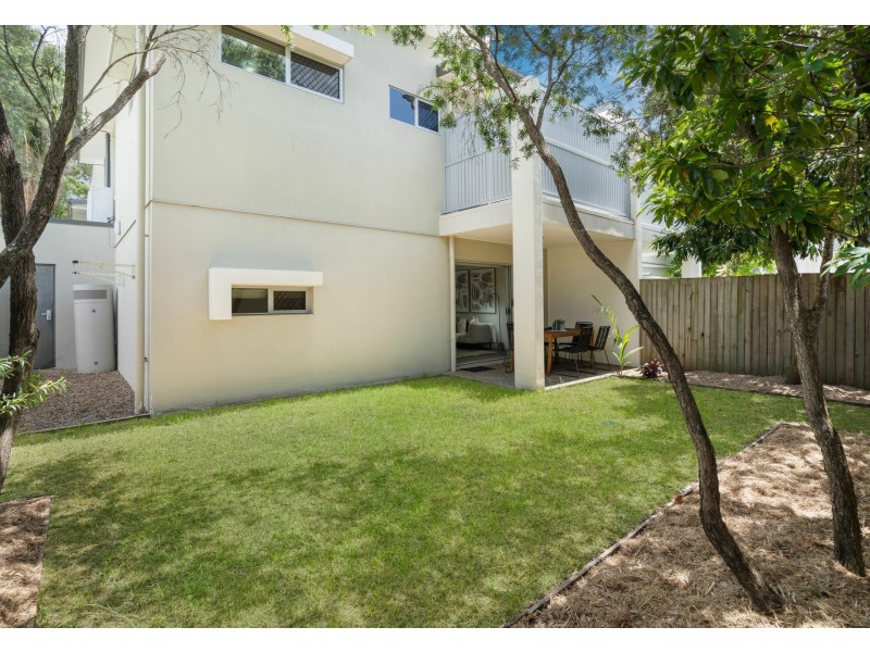 44 Wilton Terrace, Yeronga QLD 4104