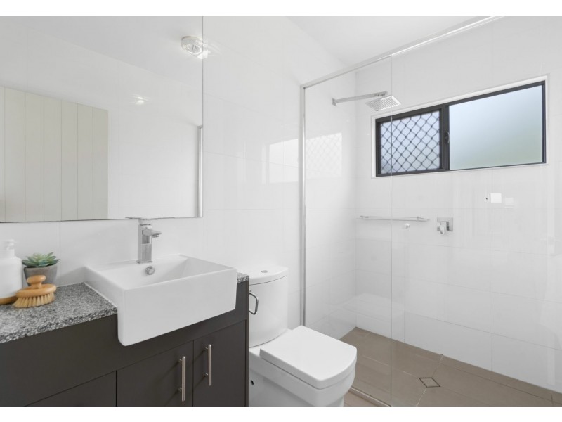 44 Wilton Terrace, Yeronga QLD 4104