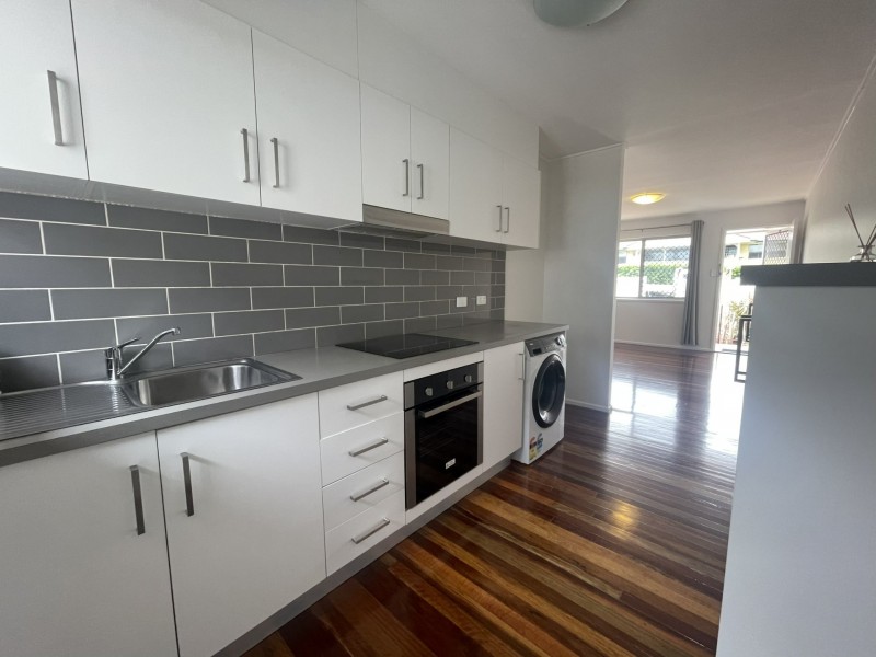 2/29 Cook Street, Yeronga QLD 4104
