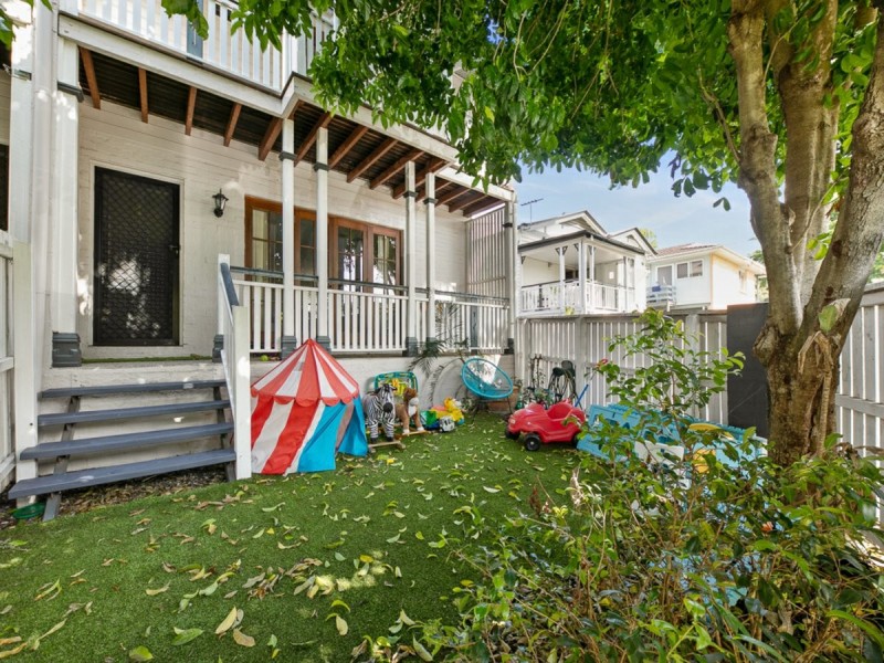 1/18 Caroline Street, Annerley QLD 4103