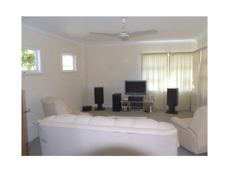 21 Ormonde Street, Yeronga QLD 4104