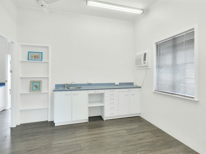 20 Mayfield Road, Moorooka QLD 4105