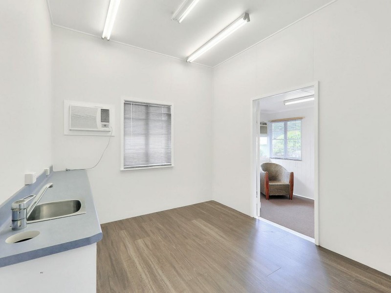 20 Mayfield Road, Moorooka QLD 4105