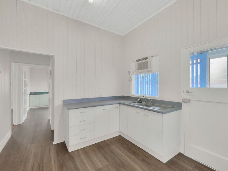 20 Mayfield Road, Moorooka QLD 4105